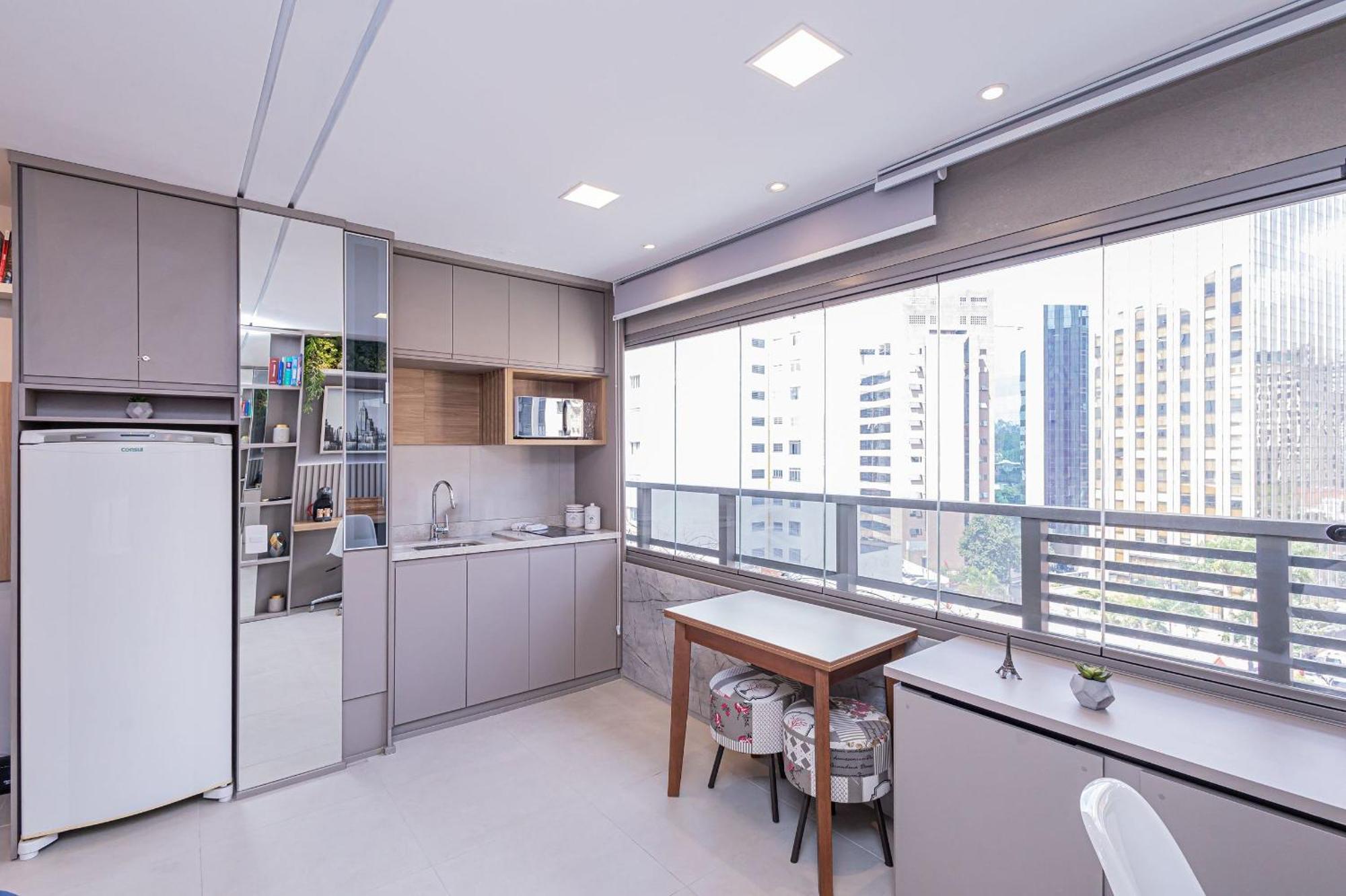 Itaim Bibi - Elegante Apartamento *